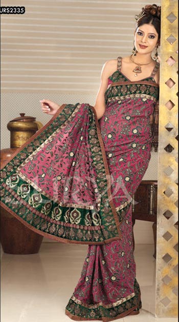saree and pallu drape style 13