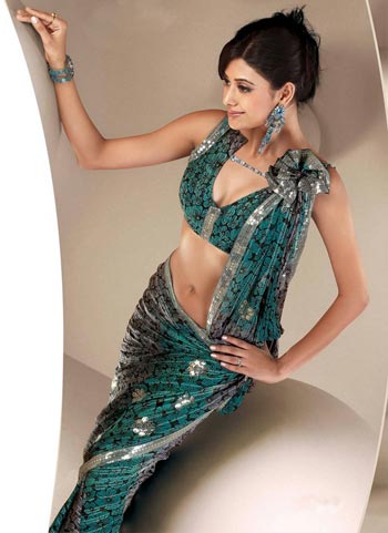 saree and pallu drape style 3