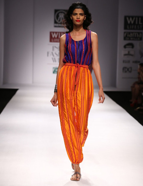 rehane in wills india fashion week ss14