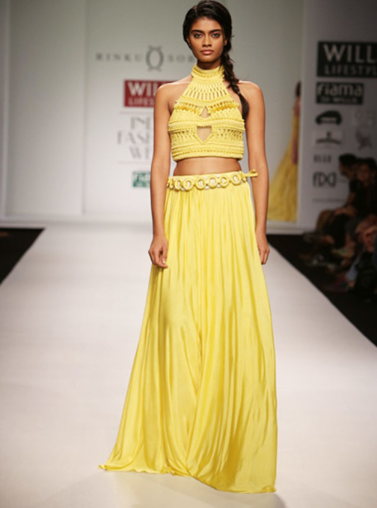 rinku-sobti-in wills india fashion week ss14