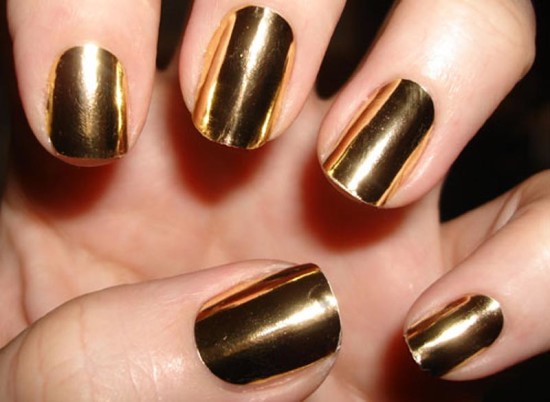 golden nail art
