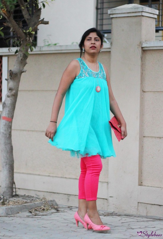 Pink jeans with sea green kurta