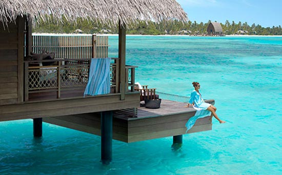 water-villa-shangri-la-maldives-resort