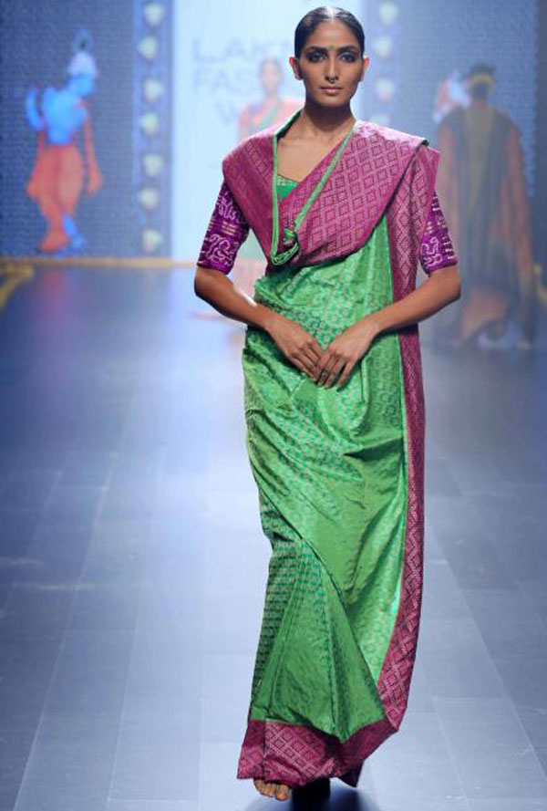 21-smart-ways-to-style-your-saree